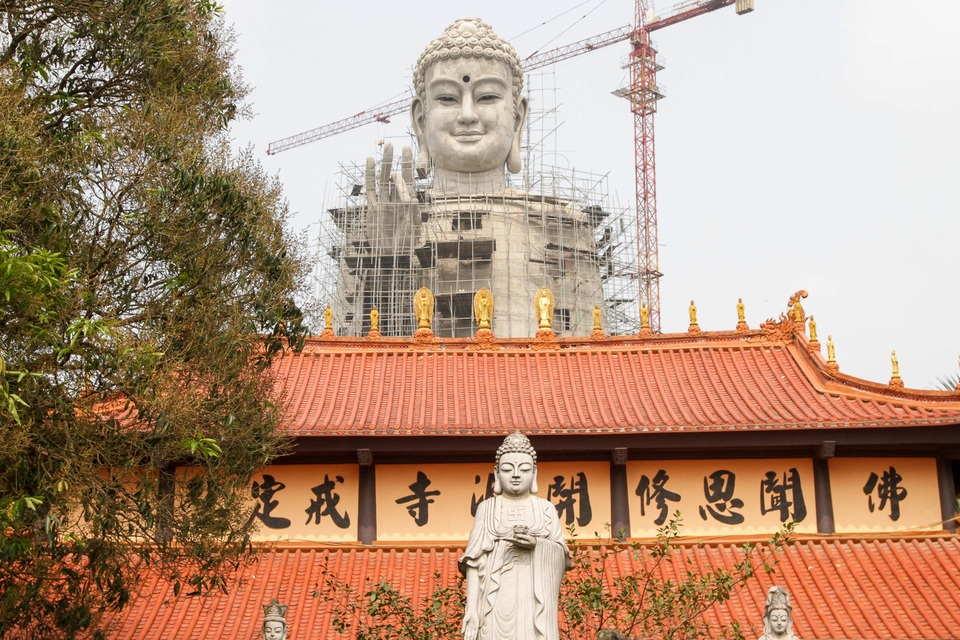 Mục sở thị đại tượng Phật vì hòa bình thế giới lớn nhất Đông Nam Á ở Hà Nội - 11 Mục sở thị đại tượng Phật vì hòa bình thế giới lớn nhất Đông Nam Á ở Hà Nội - 11
