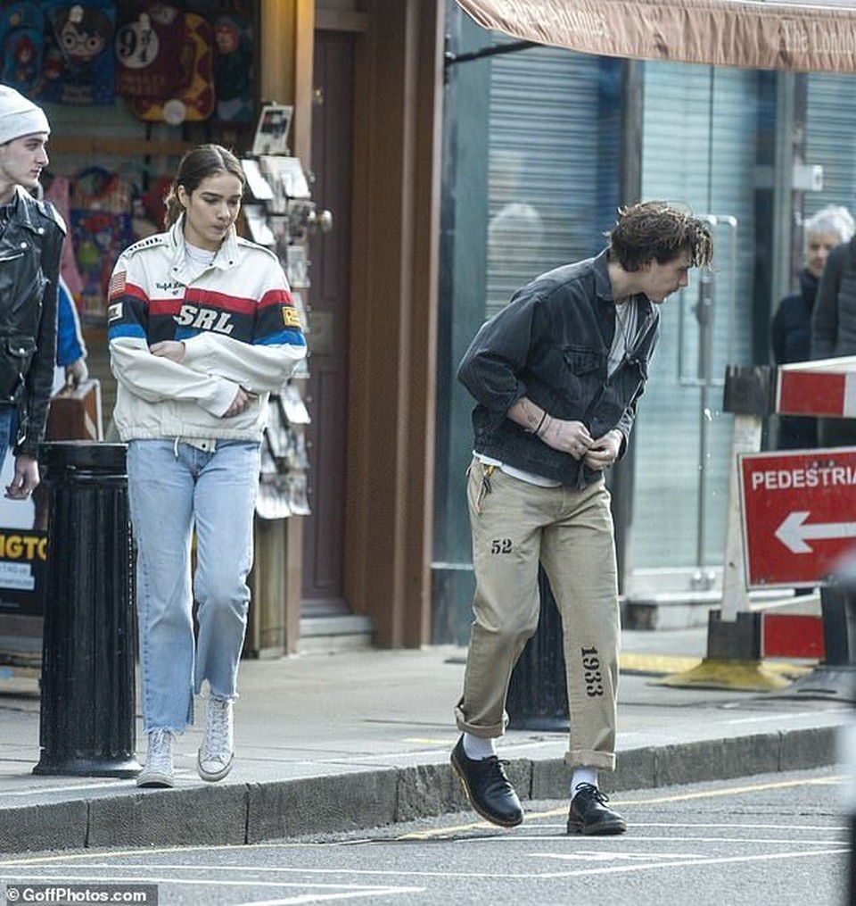 Brooklyn Beckham đón sinh nhật tuổi 20 bên bạn gái người mẫu - 7