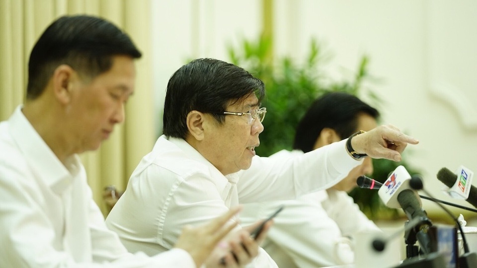 Có cán bộ trong 2 năm đi nước ngoài hơn 100 ngày - 1 Có cán bộ trong 2 năm đi nước ngoài hơn 100 ngày - 1