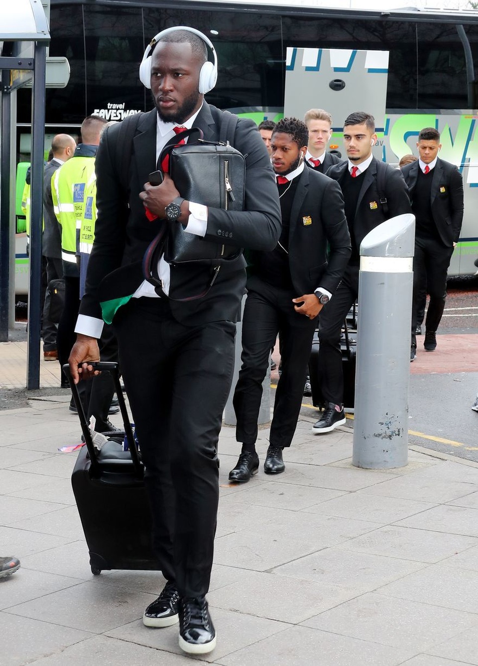 Vắng 10 cầu thủ chính, Man Utd mang nhiều cầu thủ trẻ sang Paris - 10 Vắng 10 cầu thủ chính, Man Utd mang nhiều cầu thủ trẻ sang Paris - 10