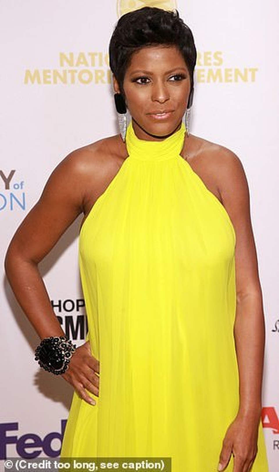 MC Tamron Hall mang thai ở tuổi 49 - 5