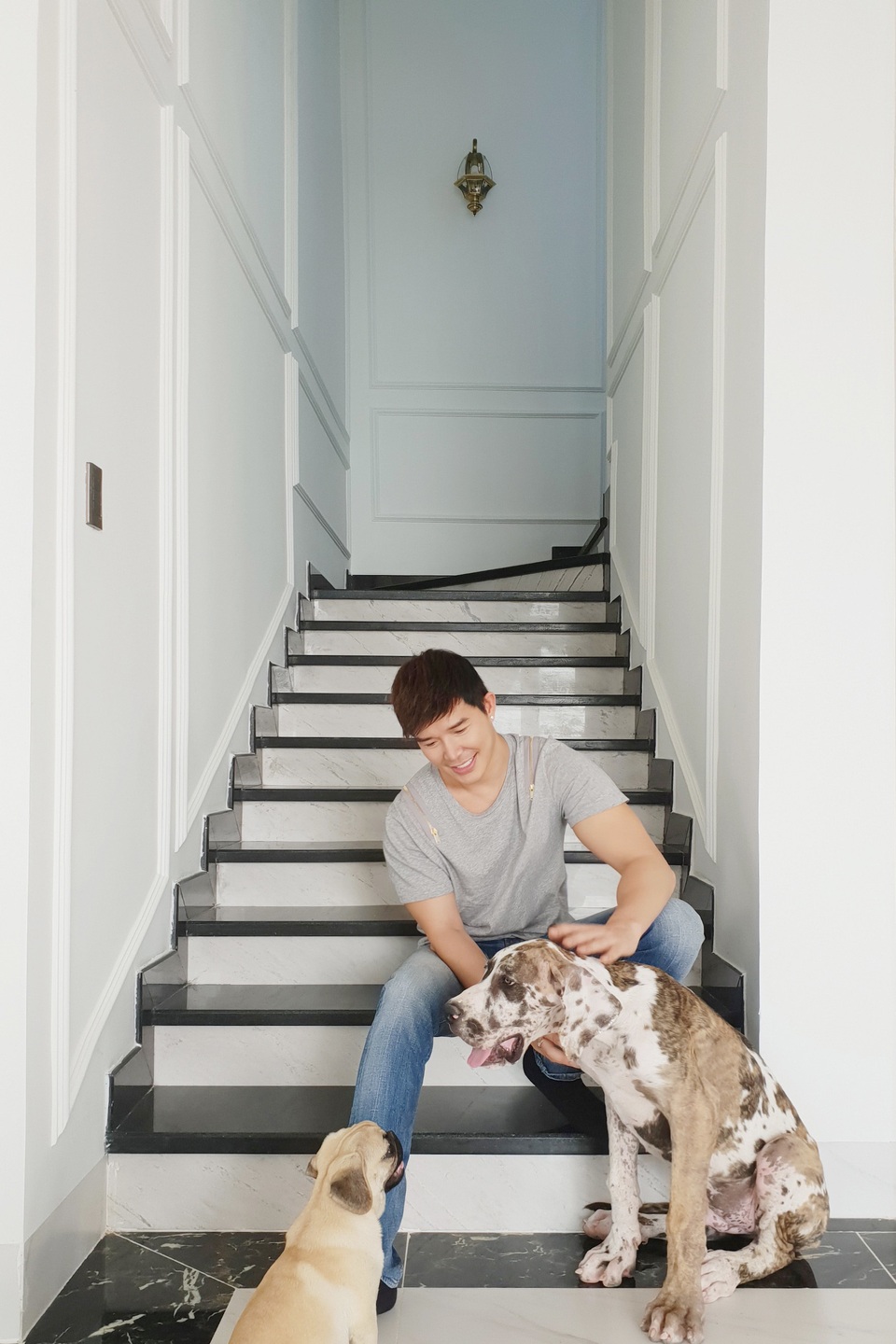Chiêm ngưỡng biệt thự triệu đô xa hoa, căn hộ cao cấp mới tậu của sao Việt - 21 Chiêm ngưỡng biệt thự triệu đô xa hoa, căn hộ cao cấp mới tậu của sao Việt - 21
