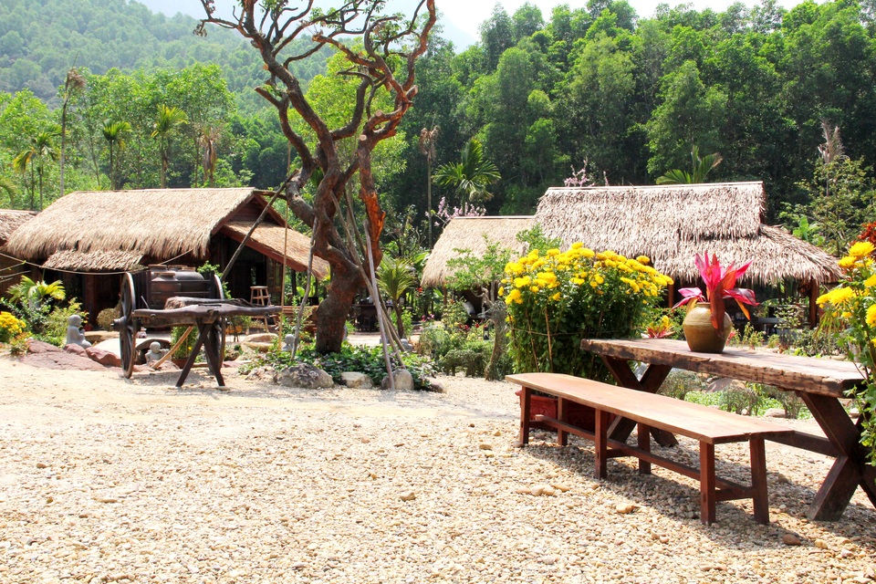 Khu du lịch không phép giữa rừng phòng hộ Khu du lịch không phép giữa rừng phòng hộ
