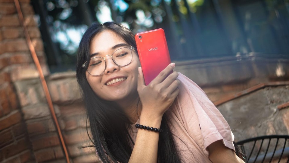 Vivo Y91C - Quà 8/3 sành điệu giá dưới 3 triệu đồng - 3 Vivo Y91C - Quà 8/3 sành điệu giá dưới 3 triệu đồng - 3