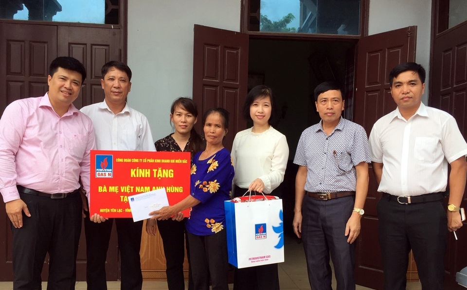 Hoạt động ngọt ngào lòng nhân ái của Ban Nữ công PV GAS - 3 Hoạt động ngọt ngào lòng nhân ái của Ban Nữ công PV GAS - 3