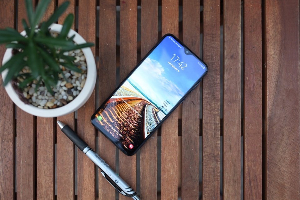 Thử thách viên pin khủng của Galaxy M20 với phim nhiều tập - 2 Thử thách viên pin khủng của Galaxy M20 với phim nhiều tập - 2