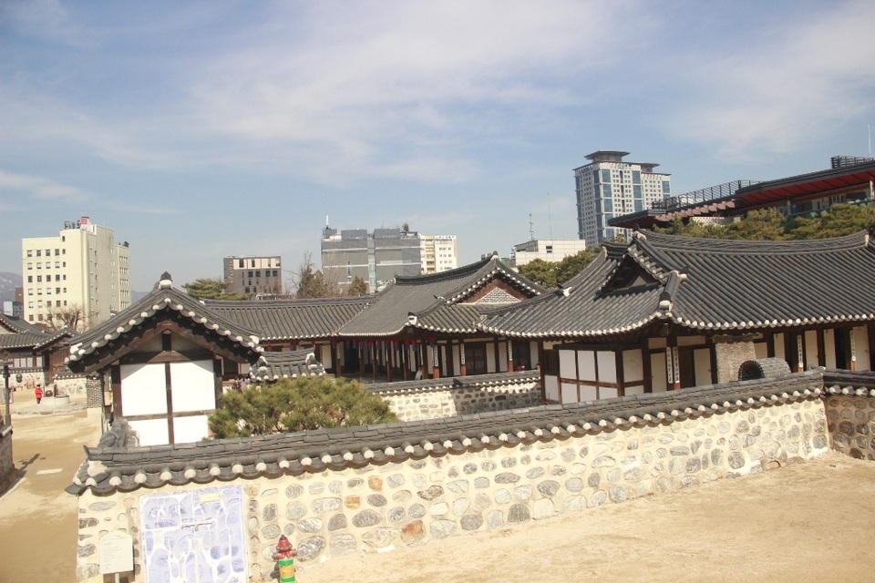 Vẻ đẹp bí ẩn của làng cổ Hanok Namsan Hàn Quốc - 17