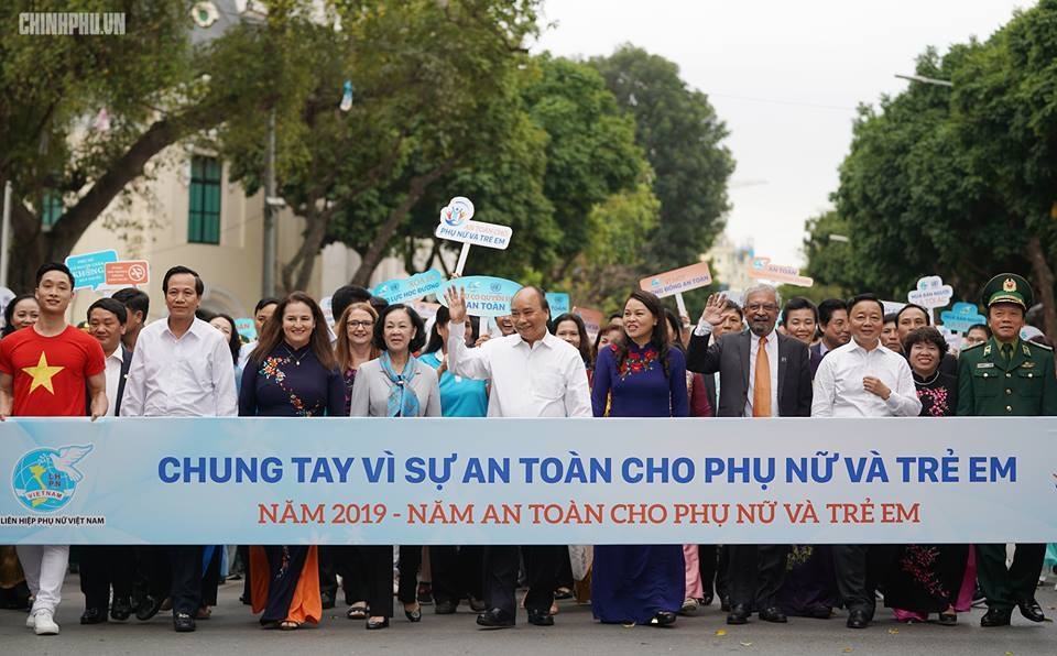 Thủ tướng nhắc tới vị thế Chủ tịch Quốc hội và 3 nữ Ủy viên trong Bộ Chính trị - 1 Thủ tướng nhắc tới vị thế Chủ tịch Quốc hội và 3 nữ Ủy viên trong Bộ Chính trị - 1