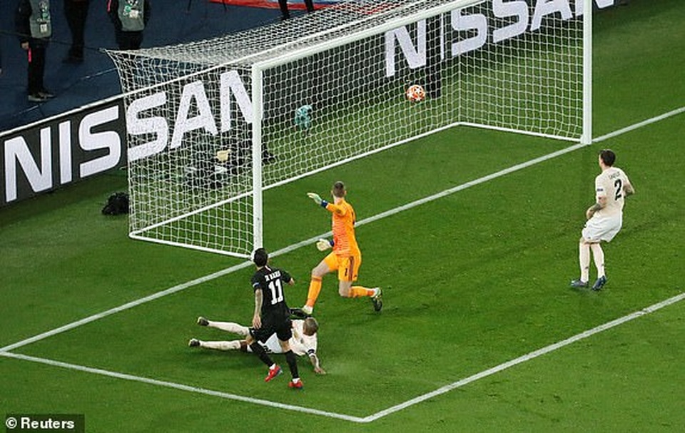 PSG 1-3 Man Utd: Chiến thắng đi vào lịch sử - 1 PSG 1-3 Man Utd: Chiến thắng đi vào lịch sử - 1