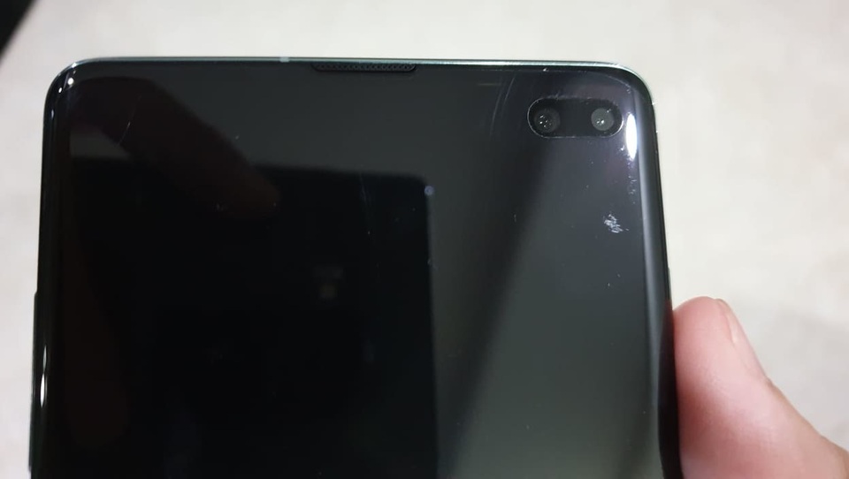 danh-gia-Galaxy-S10-0.jpg danh-gia-Galaxy-S10-0.jpg