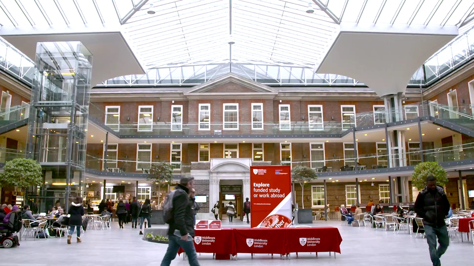 Học và nhận bằng Đại học Middlesex, Anh Quốc với chi phí tiết kiệm 75% - 4 Học và nhận bằng Đại học Middlesex, Anh Quốc với chi phí tiết kiệm 75% - 4