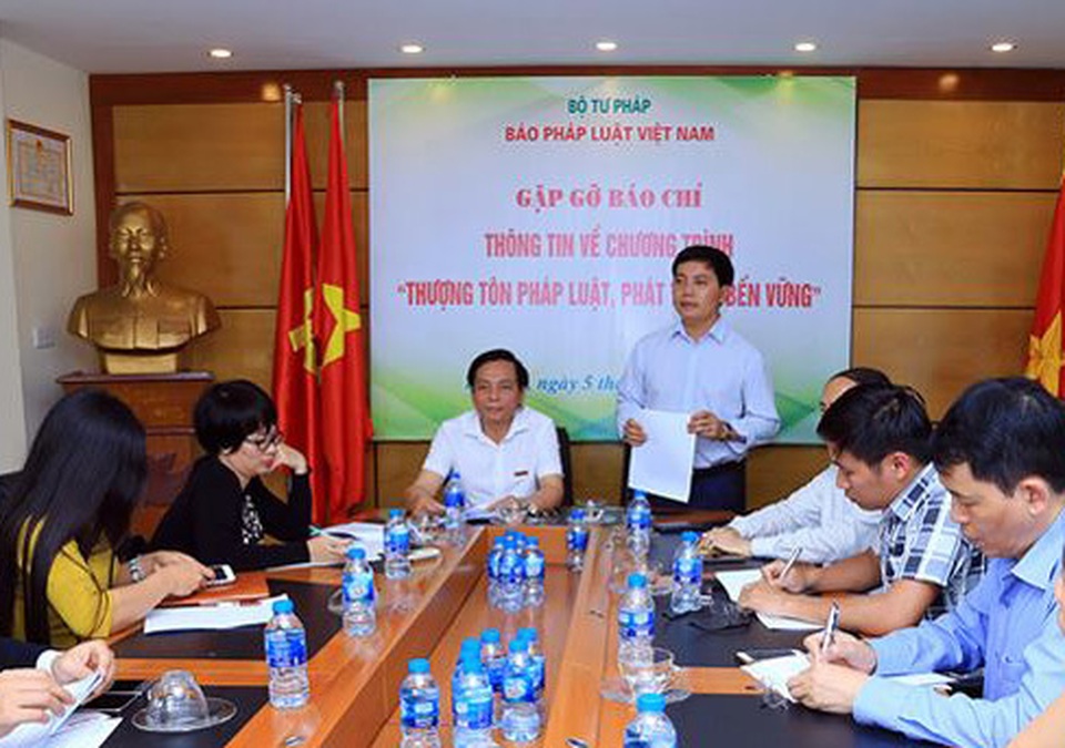 thuong ton phap luat.jpg thuong ton phap luat.jpg