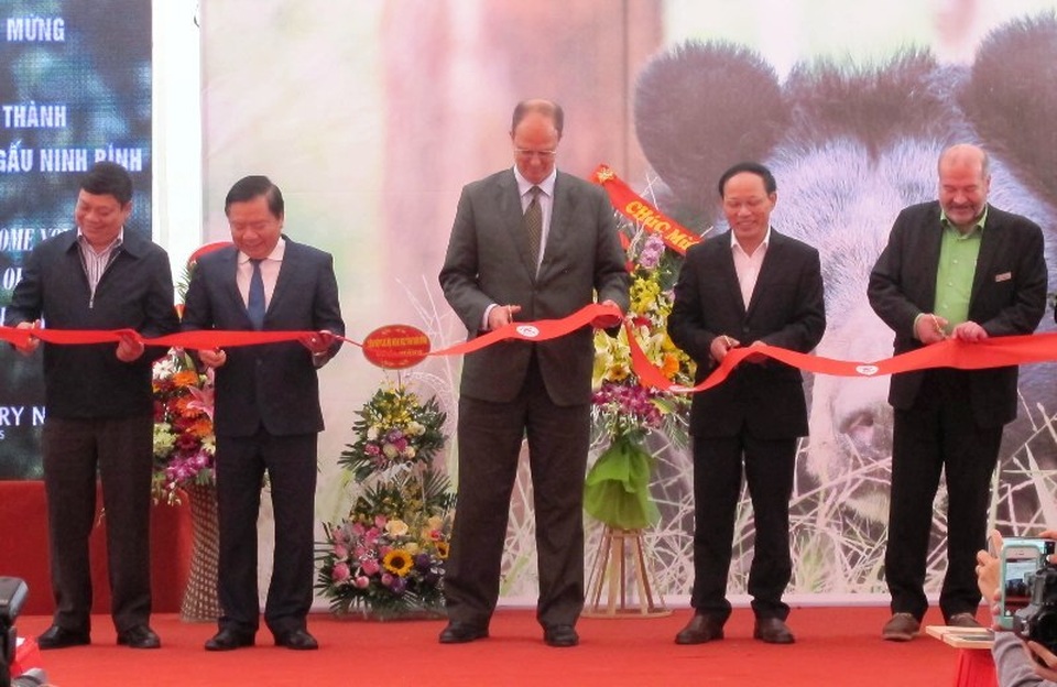 Cơ sở bảo tồn gấu Ninh Bình mở cửa tham quan miễn phí - 1 Cơ sở bảo tồn gấu Ninh Bình mở cửa tham quan miễn phí - 1