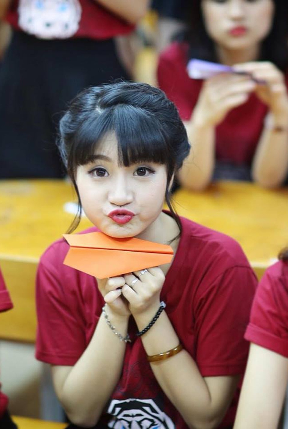 dam_phuong_nhi (1).jpg dam_phuong_nhi (1).jpg