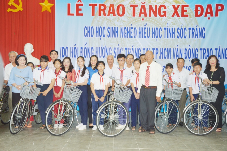 DSC_0014.JPG DSC_0014.JPG