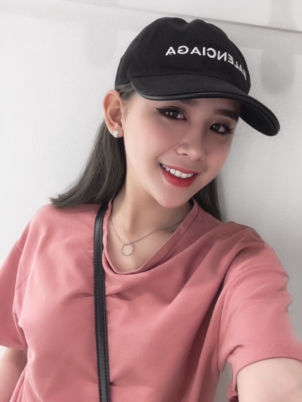 Ngắm nhan sắc nữ sinh vừa đăng quang hoa khôi ĐH Kinh tế tài chính 2019 - 5 Ngắm nhan sắc nữ sinh vừa đăng quang hoa khôi ĐH Kinh tế tài chính 2019 - 5