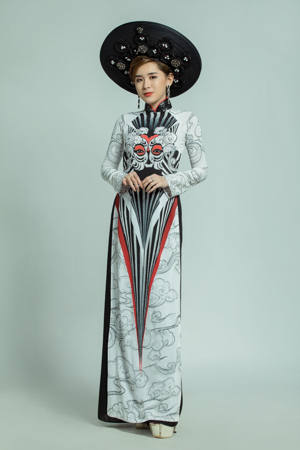 Ngắm nhan sắc nữ sinh vừa đăng quang hoa khôi ĐH Kinh tế tài chính 2019 - 4 Ngắm nhan sắc nữ sinh vừa đăng quang hoa khôi ĐH Kinh tế tài chính 2019 - 4