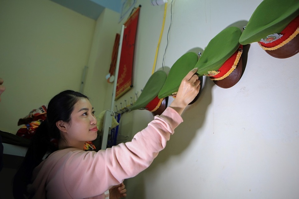 Những bông hồng thép của Cảnh sát đặc nhiệm Hà Nội - 5 Những bông hồng thép của Cảnh sát đặc nhiệm Hà Nội - 5