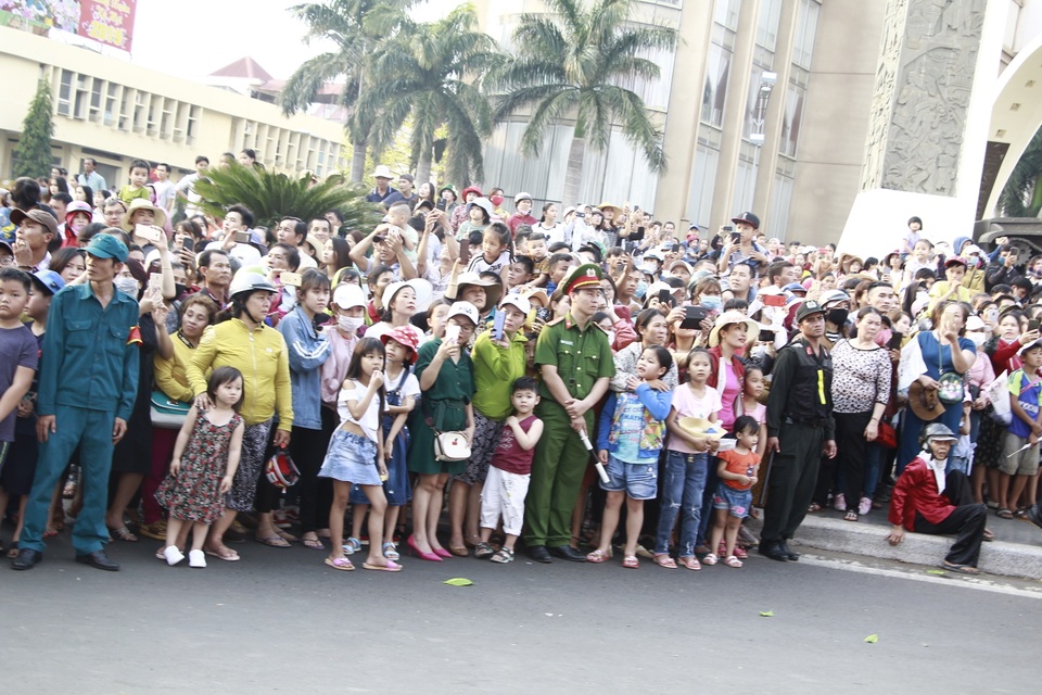 Ấn tượng Lễ hội đường phố đa sắc màu tại thủ phủ cà phê Việt Nam - 11