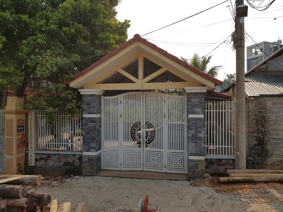 Sau 16 năm bán đất, cụ ông 90 tuổi nhận nợ thuế hơn 600 triệu đồng - 3 Sau 16 năm bán đất, cụ ông 90 tuổi nhận nợ thuế hơn 600 triệu đồng - 3