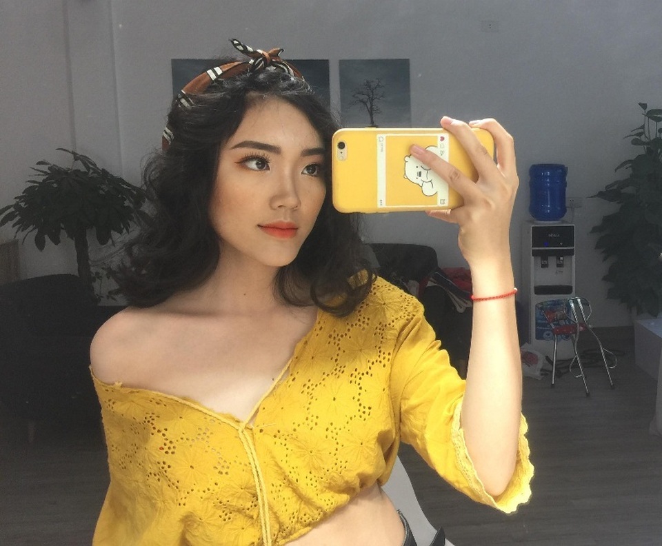 Nữ sinh xứ Thanh có ảnh thẻ long lanh, vừa học giỏi hát hay lại biết võ thuật - 6 Nữ sinh xứ Thanh có ảnh thẻ long lanh, vừa học giỏi hát hay lại biết võ thuật - 6