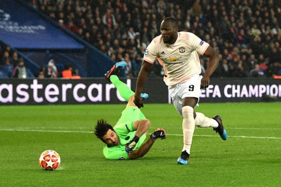 ngay-lukaku-cuoi-vao-mat-nhung-ai-de-biu-minh-083820.jpg ngay-lukaku-cuoi-vao-mat-nhung-ai-de-biu-minh-083820.jpg