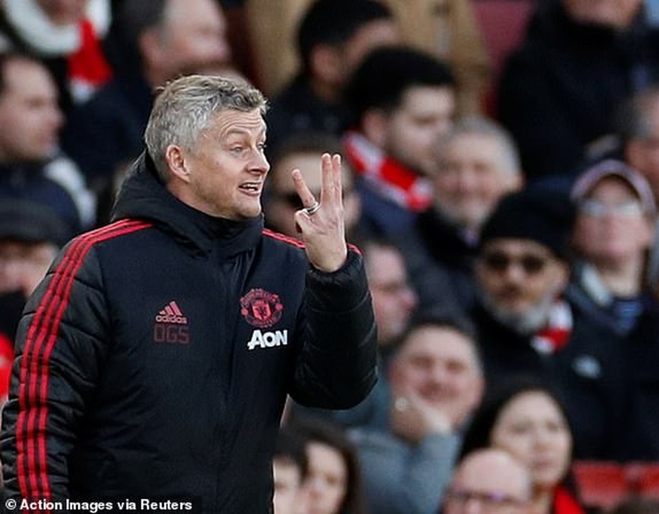 Arsenal 2-0 Man Utd: Trả giá vì những sai lầm - 7 Arsenal 2-0 Man Utd: Trả giá vì những sai lầm - 7
