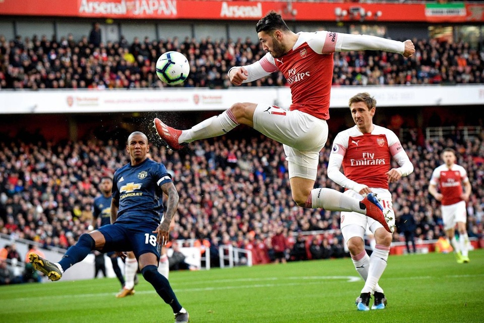 Những khoảnh khắc trong trận chiến Arsenal hạ gục Man Utd - 4 Những khoảnh khắc trong trận chiến Arsenal hạ gục Man Utd - 4