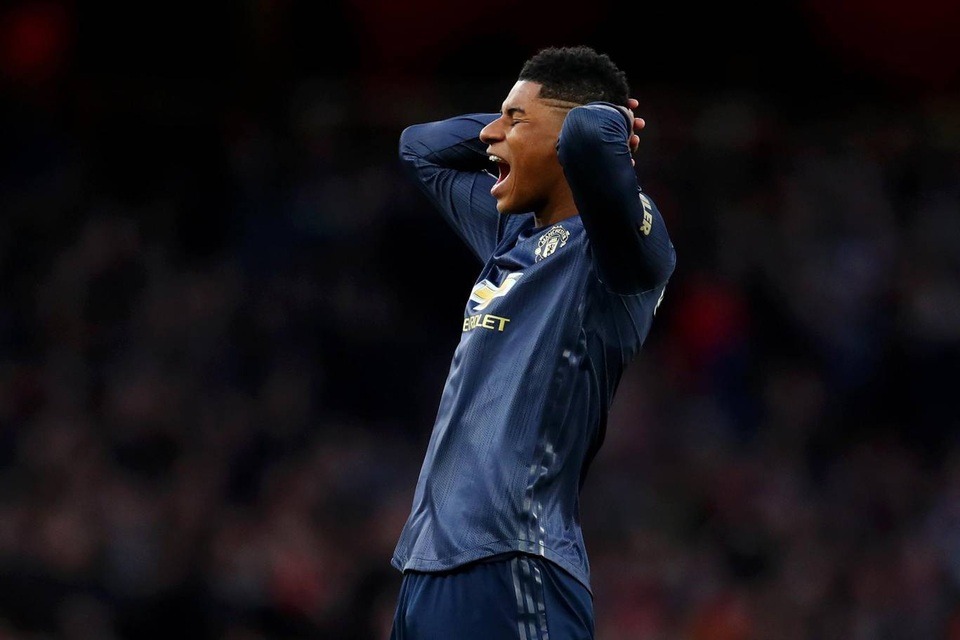 Những khoảnh khắc trong trận chiến Arsenal hạ gục Man Utd - 14 Những khoảnh khắc trong trận chiến Arsenal hạ gục Man Utd - 14