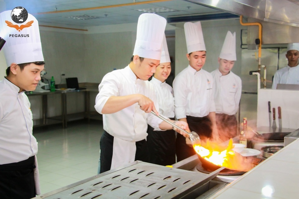 PEGASUS: Nghệ thuật ẩm thực - Cơ hội vàng cho các bạn trẻ sáng tạo và đam mê - 2 PEGASUS: Nghệ thuật ẩm thực - Cơ hội vàng cho các bạn trẻ sáng tạo và đam mê - 2