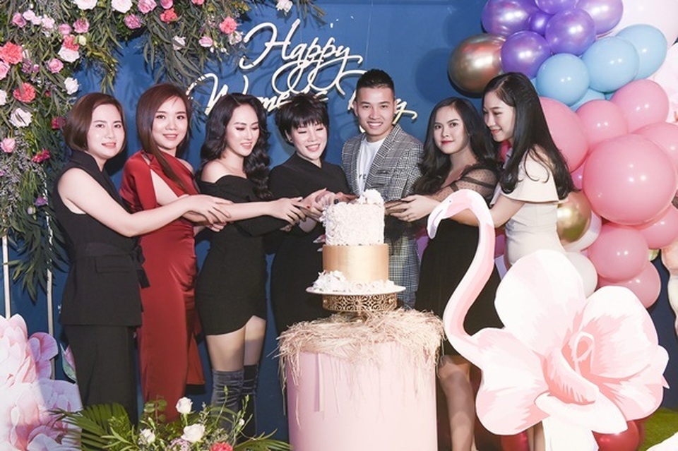 Món quà tinh thần ý nghĩa cho những cô gái xinh đẹp nhà Kosxu ngày 8/3 - 4 Món quà tinh thần ý nghĩa cho những cô gái xinh đẹp nhà Kosxu ngày 8/3 - 4