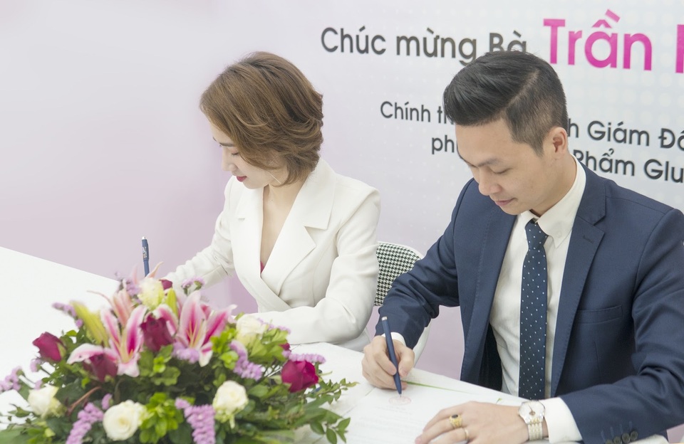 Tân nữ giám đốc với khát khao mang mỹ phẩm Việt ra thế giới - 5 Tân nữ giám đốc với khát khao mang mỹ phẩm Việt ra thế giới - 5