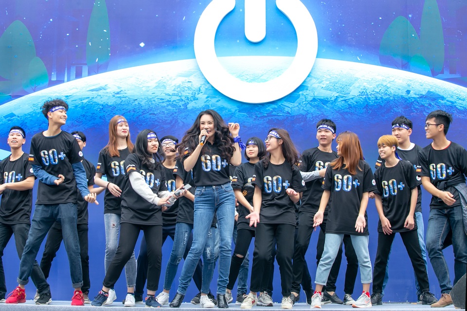 Ho Quynh Huong 30.jpg