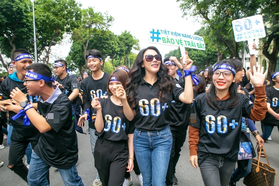 Ho Quynh Huong 48.jpg