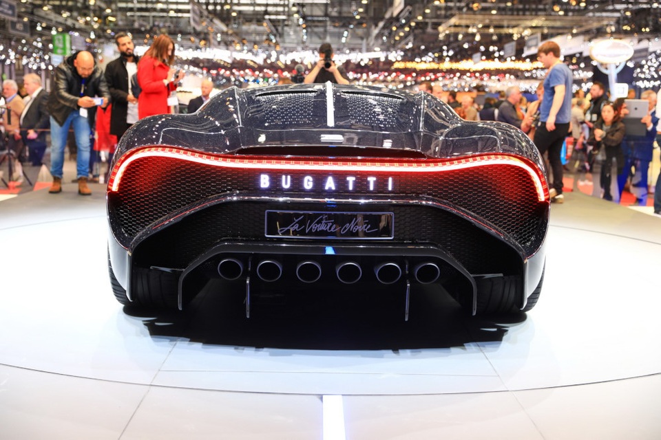 Bugatti La Voiture Noire - Chỉ một và duy nhất, giá kỷ lục gần 19 triệu USD - 11 Bugatti La Voiture Noire - Chỉ một và duy nhất, giá kỷ lục gần 19 triệu USD - 11