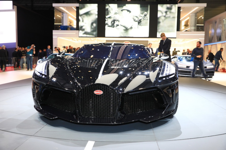Bugatti La Voiture Noire - Chỉ một và duy nhất, giá kỷ lục gần 19 triệu USD - 14 Bugatti La Voiture Noire - Chỉ một và duy nhất, giá kỷ lục gần 19 triệu USD - 14