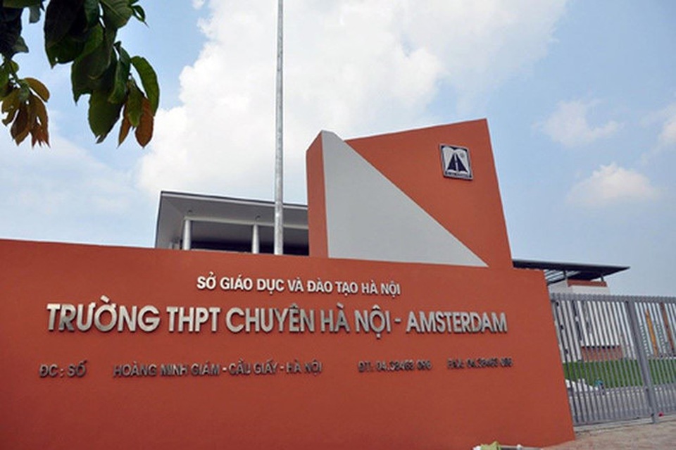 Truong-HN--Am.jpg Truong-HN--Am.jpg