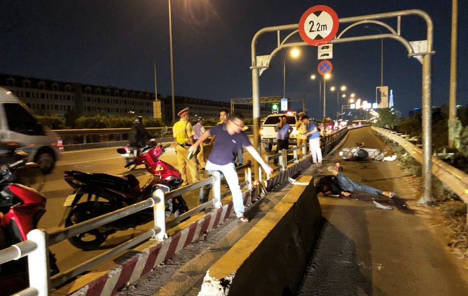 Sở GTVT nói gì về dải bê tông giữa đường cao tốc gây tai nạn chết người? - 3 Sở GTVT nói gì về dải bê tông giữa đường cao tốc gây tai nạn chết người? - 3