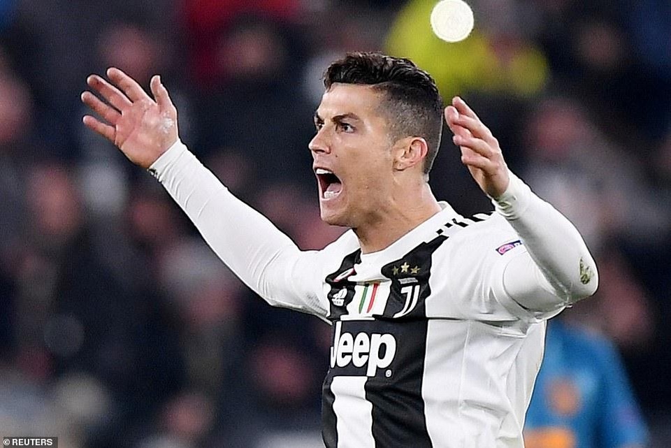 10901608-6801051-image-m-43_1552422893359.jpg 10901608-6801051-image-m-43_1552422893359.jpg