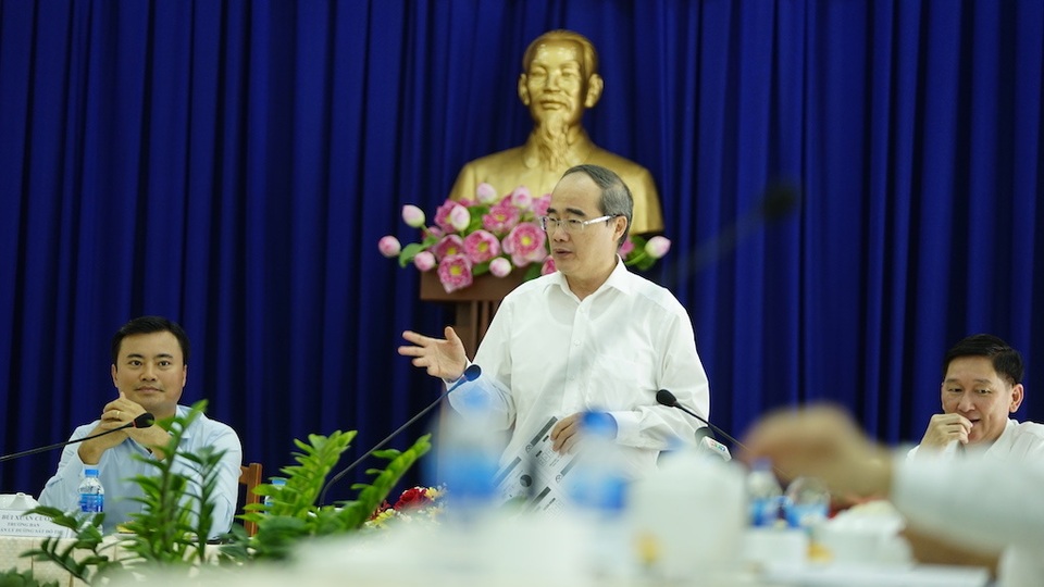 TPHCM khẩn trương kiện toàn nhân sự tại BQL Đường sắt đô thị - 4 TPHCM khẩn trương kiện toàn nhân sự tại BQL Đường sắt đô thị - 4