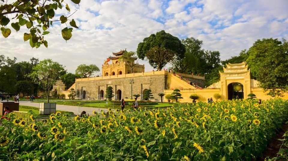 hoang thanh thang long .jpg hoang thanh thang long .jpg
