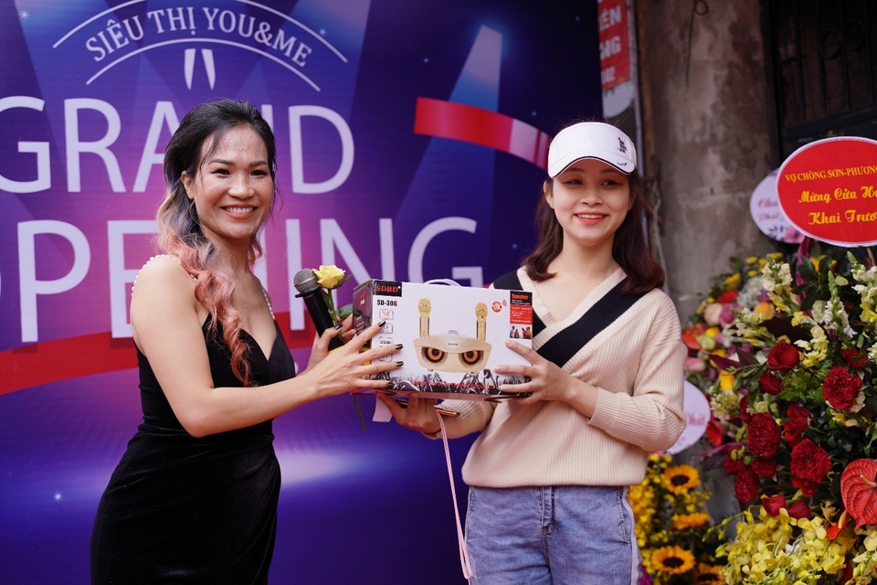 Ra mắt cửa hàng đầu tiên của hệ thống siêu thị tiện ích You Me tại Việt Nam - 7 Ra mắt cửa hàng đầu tiên của hệ thống siêu thị tiện ích You Me tại Việt Nam - 7