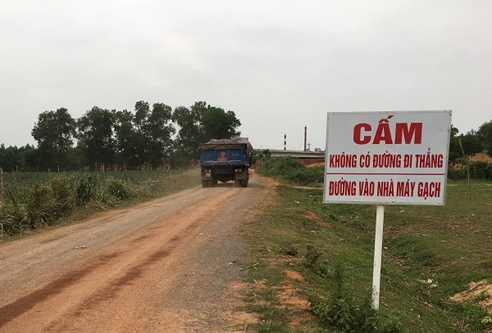 Quảng Bình: Dự án gần 90 tỷ đồng đổ và bán phế thải sai quy định! - 4 Quảng Bình: Dự án gần 90 tỷ đồng đổ và bán phế thải sai quy định! - 4