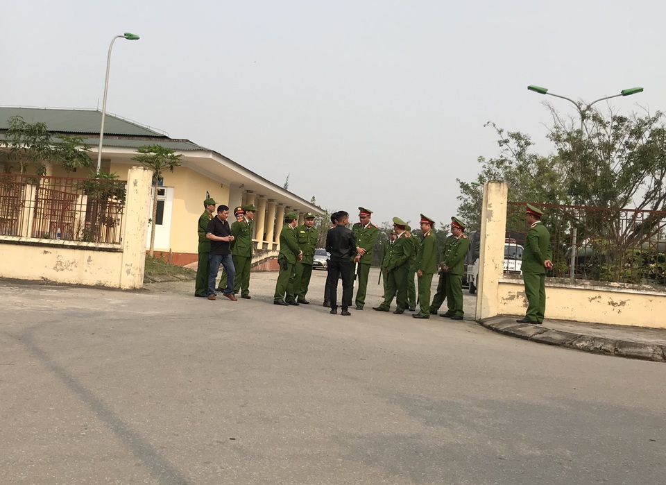 Nghi phạm tử vong bất thường sau khi bị tạm giữ tại trụ sở công an - 3 Nghi phạm tử vong bất thường sau khi bị tạm giữ tại trụ sở công an - 3