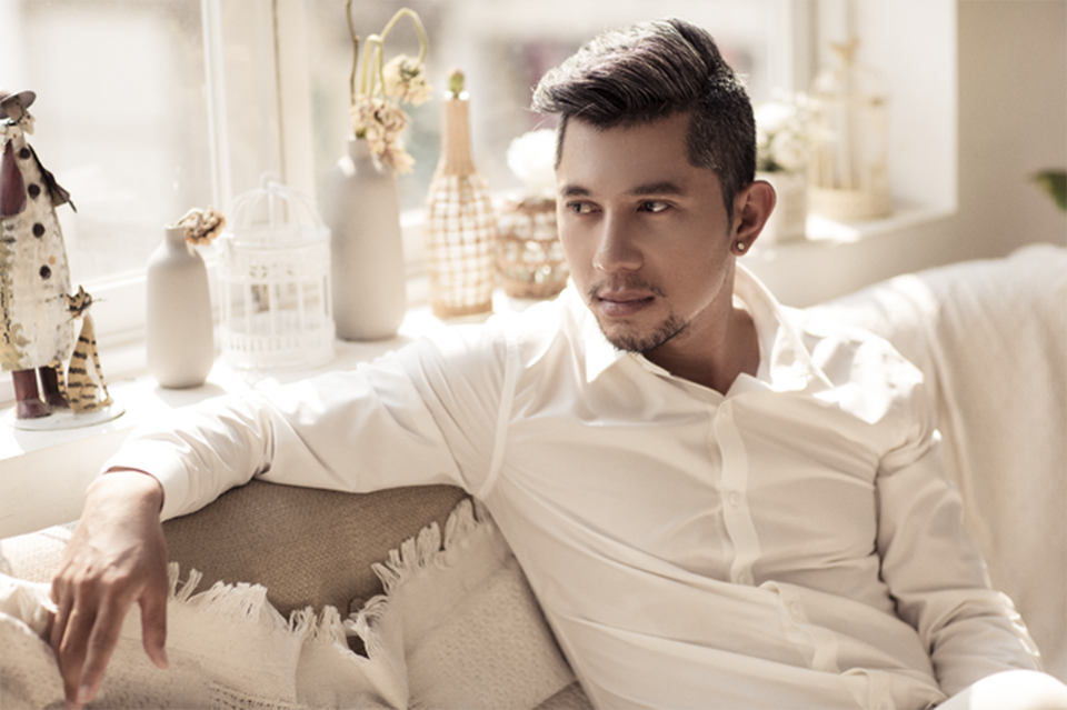 Lương Bằng Quang nói gì sau khi thẩm mỹ thay đổi hoàn toàn diện mạo? - 1 Lương Bằng Quang nói gì sau khi thẩm mỹ thay đổi hoàn toàn diện mạo? - 1