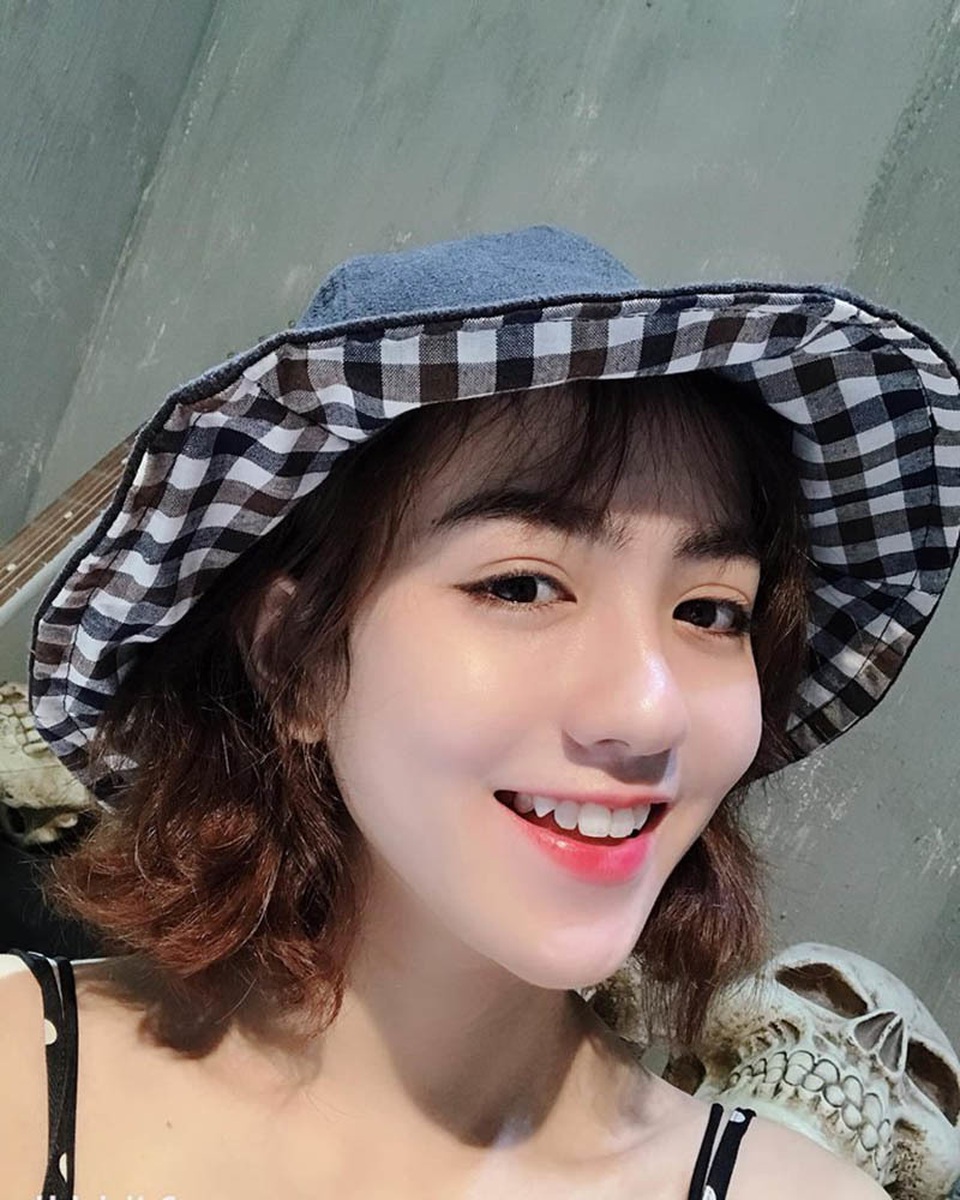 Thiếu nữ Quảng Nam sở hữu gương mặt xinh như búp bê - 2 Thiếu nữ Quảng Nam sở hữu gương mặt xinh như búp bê - 2