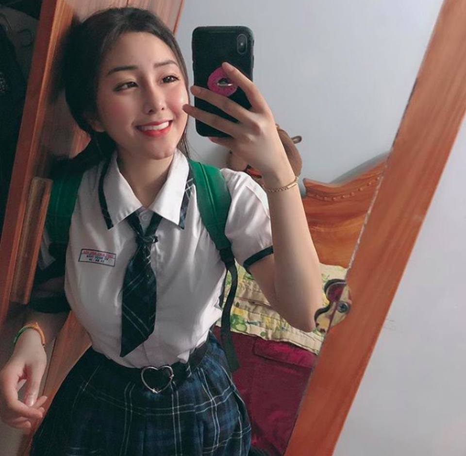 Nữ sinh xinh đẹp vạn người mê Võ Ngọc Trân giành giải Nhì HSG Văn TP.HCM - 5 Nữ sinh xinh đẹp vạn người mê Võ Ngọc Trân giành giải Nhì HSG Văn TP.HCM - 5