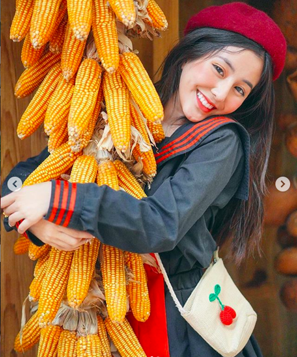 Nữ sinh xinh đẹp vạn người mê Võ Ngọc Trân giành giải Nhì HSG Văn TP.HCM - 7 Nữ sinh xinh đẹp vạn người mê Võ Ngọc Trân giành giải Nhì HSG Văn TP.HCM - 7