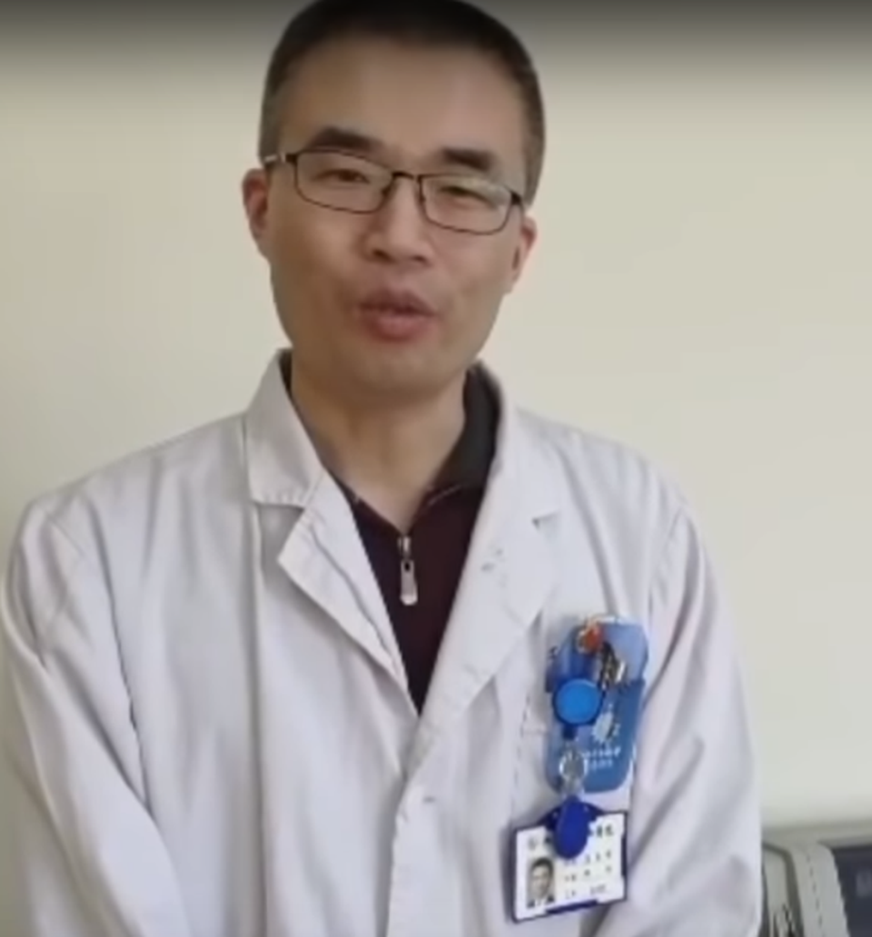 Say rượu vấp ngã, nam thanh niên rơi cả nhãn cầu ra ngoài - 2 Say rượu vấp ngã, nam thanh niên rơi cả nhãn cầu ra ngoài - 2