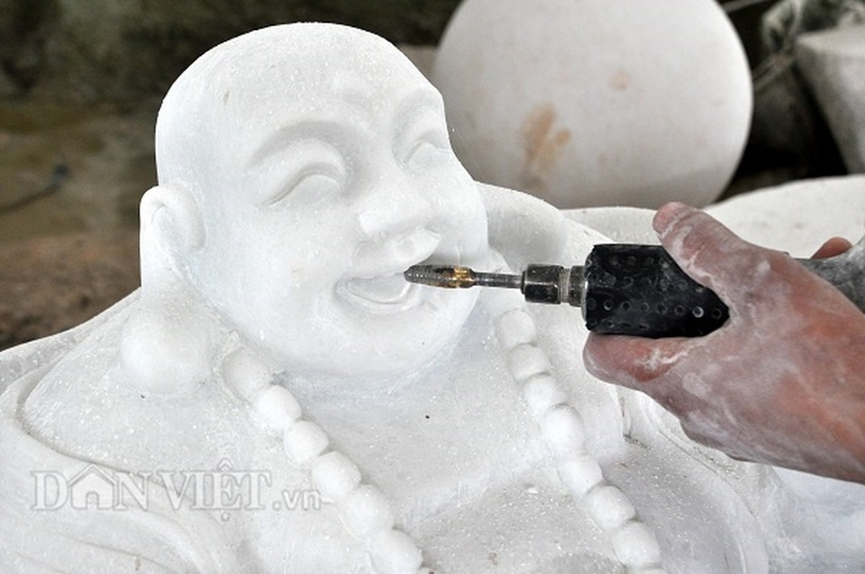 Yên Bái: Cả làng thành triệu phú, tỷ phú với nghề ...lách cách thành tượng - 4 Yên Bái: Cả làng thành triệu phú, tỷ phú với nghề ...lách cách thành tượng - 4